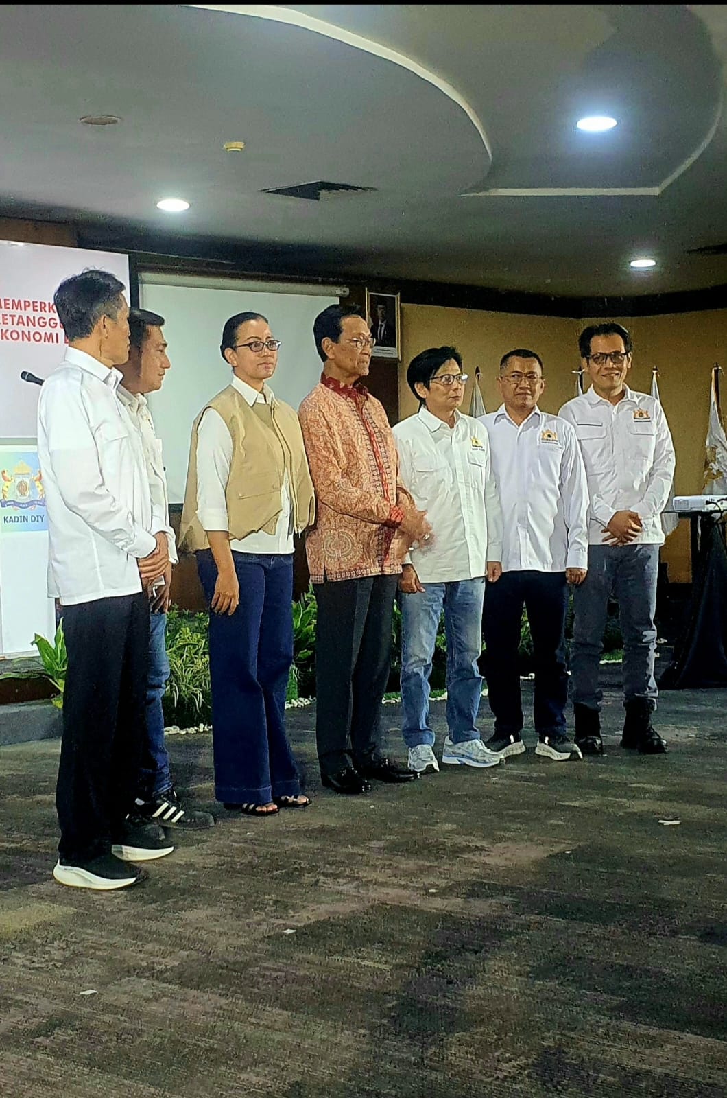 Pelantikan Pengurus KADIN Se-DIY 6